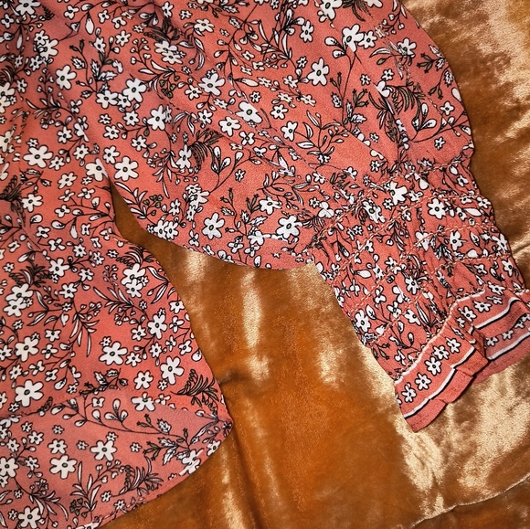 Max Studio wrap blouse floral sz L - Picture 4 of 10